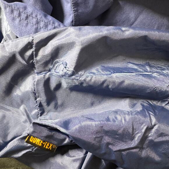 L.L. Bean Men's Royal Blue Hooded Mid Length Zip Up Rain Jacket - Picture 10 of 10